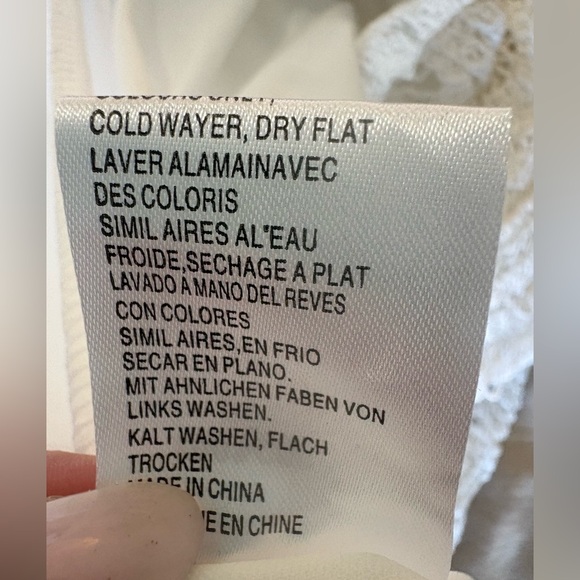 Crochet white boho chic asymmetrical midi skirt Elegant & Feminine (S/M) - Picture 6 of 10